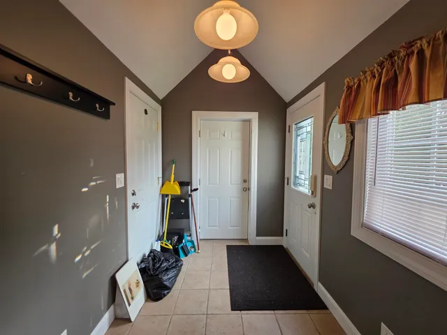 $285,000 | 357 Main Street, Lincoln, ME 04457