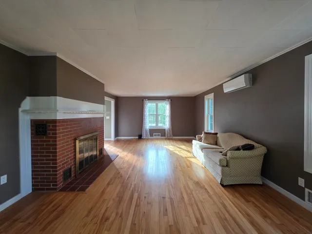 $285,000 | 357 Main Street, Lincoln, ME 04457