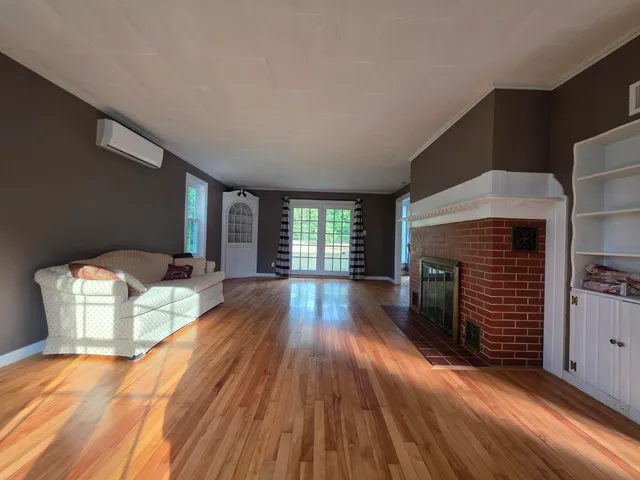 $285,000 | 357 Main Street, Lincoln, ME 04457