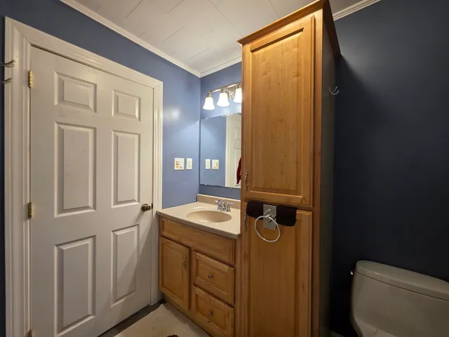 $285,000 | 357 Main Street, Lincoln, ME 04457