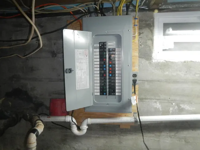 $285,000 | 357 Main Street, Lincoln, ME 04457