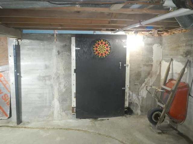 $285,000 | 357 Main Street, Lincoln, ME 04457