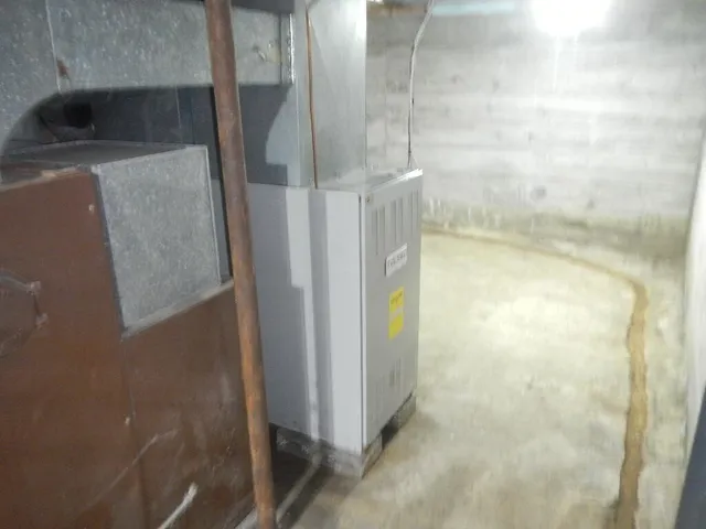 $285,000 | 357 Main Street, Lincoln, ME 04457