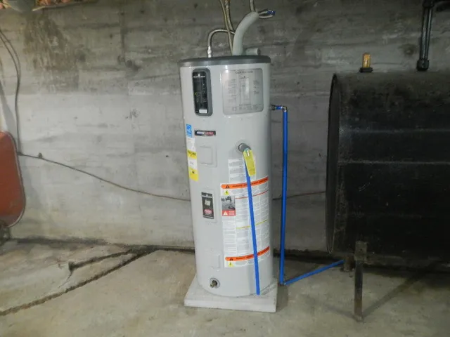 $285,000 | 357 Main Street, Lincoln, ME 04457