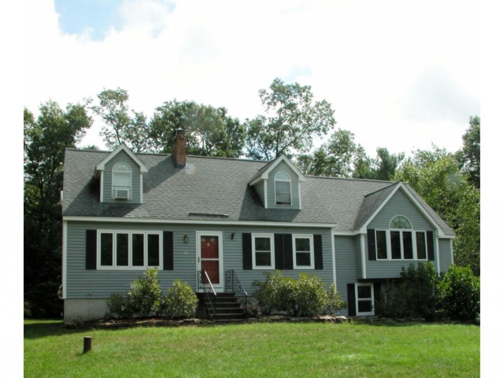 15 Oak Ridge Road Sandown, NH 03873 - Photo 1 of 35