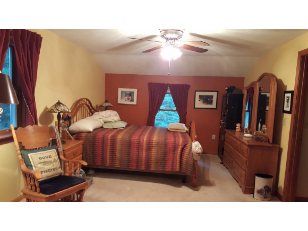 15 Oak Ridge Road Sandown, NH 03873 - Photo 11 of 35