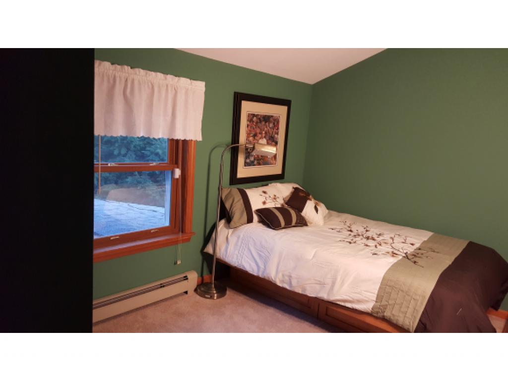 15 Oak Ridge Road Sandown, NH 03873 - Photo 14 of 35