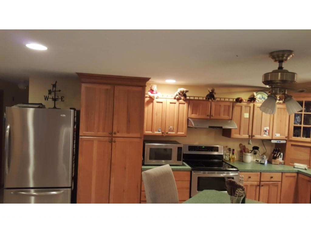 15 Oak Ridge Road Sandown, NH 03873 - Photo 4 of 35