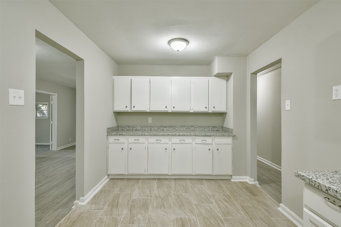 500 Farrer Street Angleton, TX 77515 - Photo 19 of 40