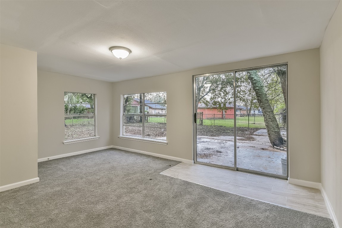 500 Farrer Street Angleton, TX 77515 - Photo 22 of 40