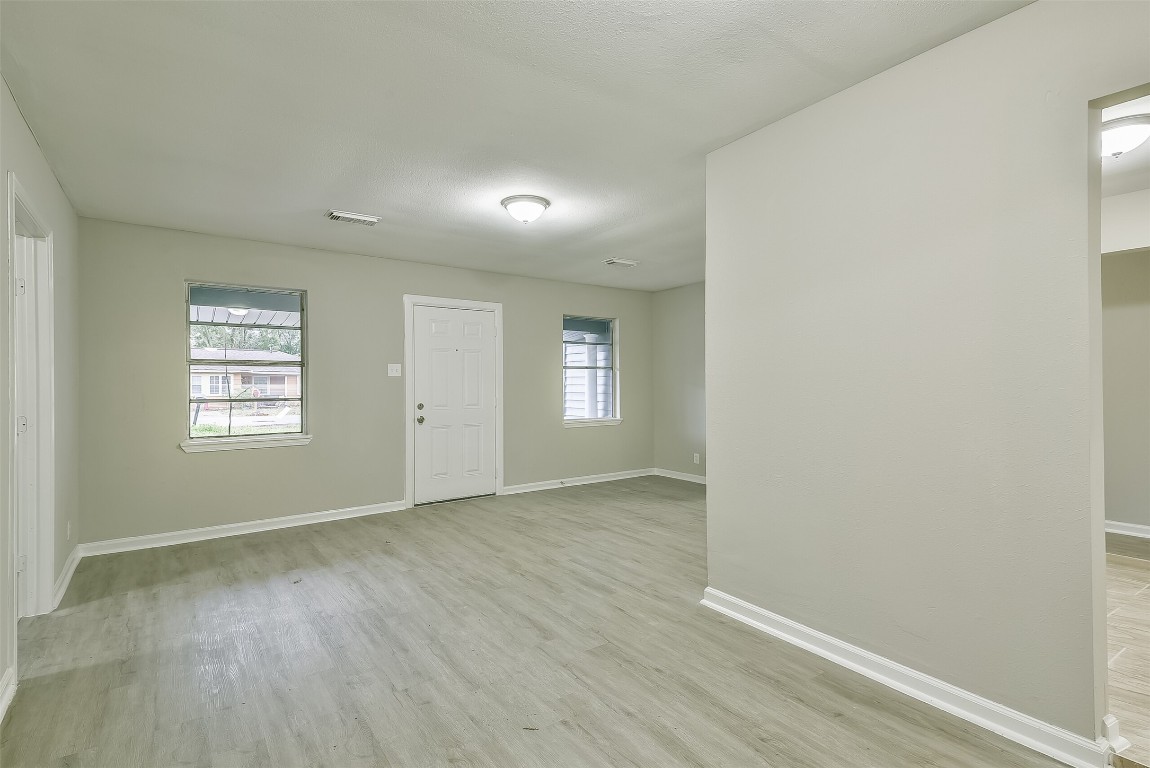 500 Farrer Street Angleton, TX 77515 - Photo 24 of 40