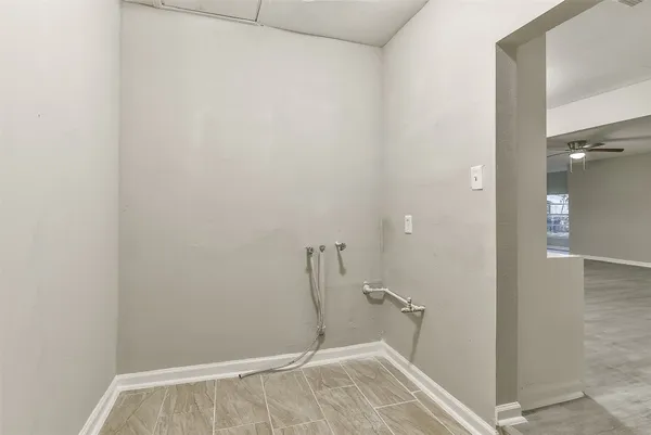$1,775 | 500 Farrer Street, Angleton, TX 77515