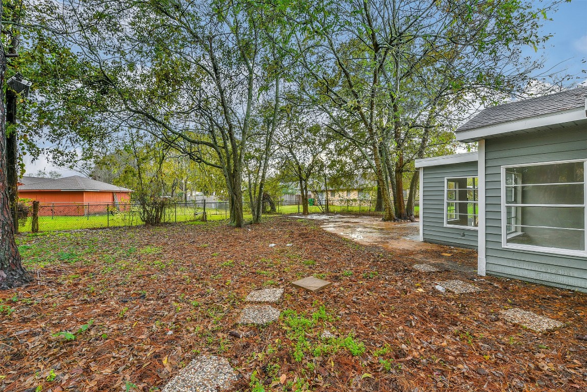 500 Farrer Street Angleton, TX 77515 - Photo 40 of 40