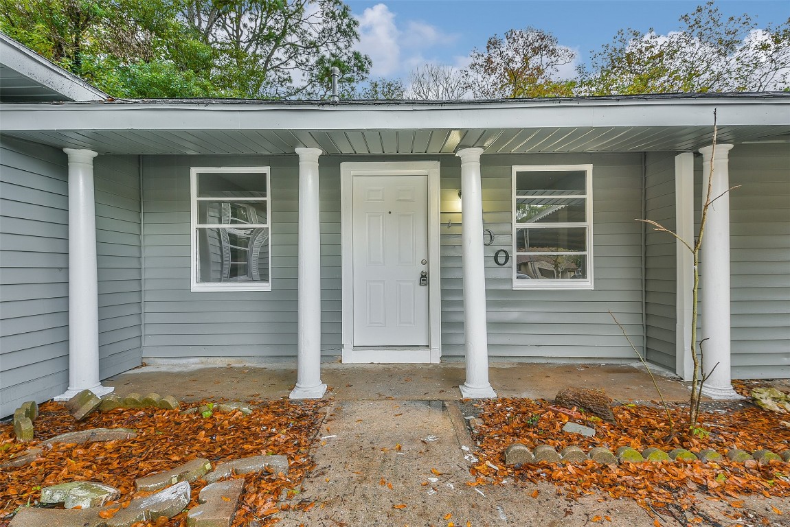 500 Farrer Street Angleton, TX 77515 - Photo 5 of 40