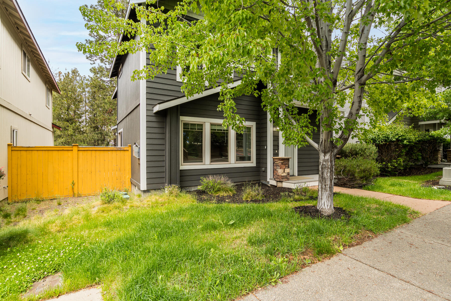 20184 Merriewood Lane Bend, OR 97702 - Photo 3 of 37