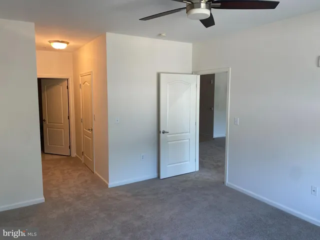 $2,500 | 350 West Elm Street, Unit 3310, Conshohocken, PA 19428