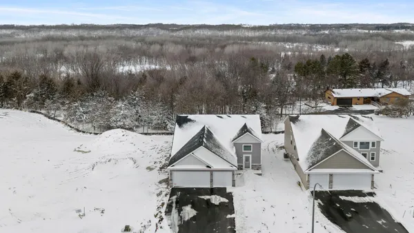 $414,850 | 341 Ridge Road, Le Sueur, MN 56058