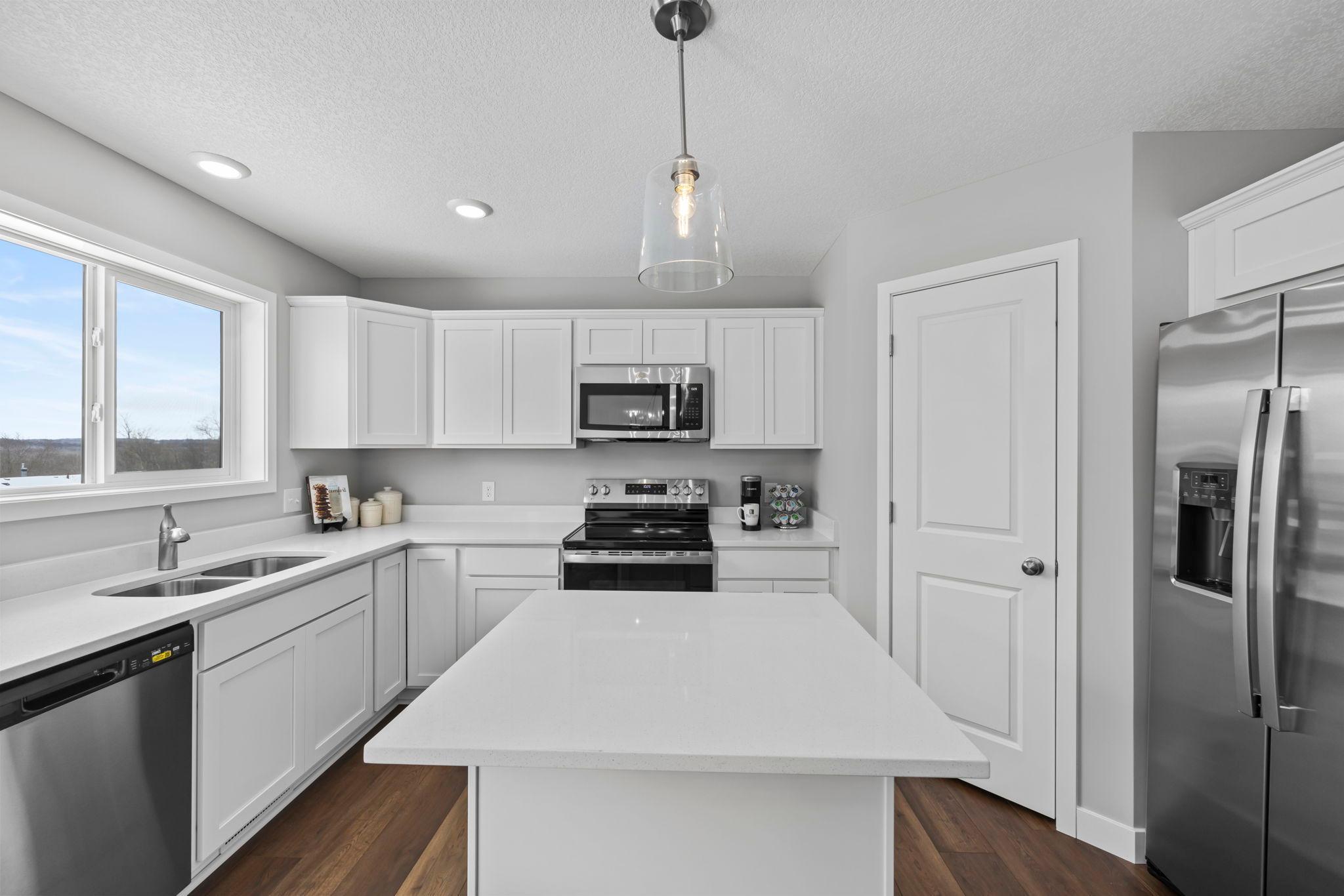 341 Ridge Road Le Sueur, MN 56058 - Photo 29 of 84