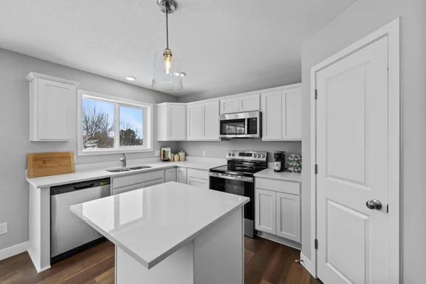 $414,850 | 341 Ridge Road, Le Sueur, MN 56058