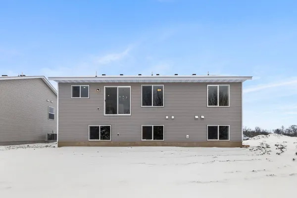 $414,850 | 341 Ridge Road, Le Sueur, MN 56058