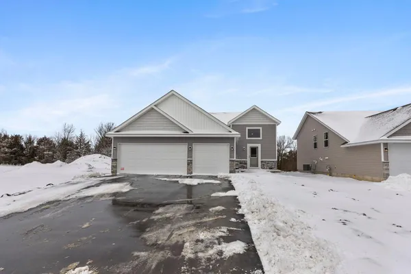 $414,850 | 341 Ridge Road, Le Sueur, MN 56058