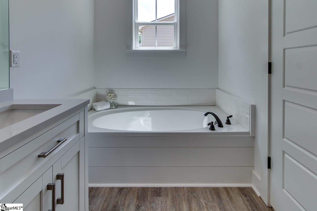 114 Bennington Road Greer, SC 29650 - Photo 15 of 18 Gallery Image 15