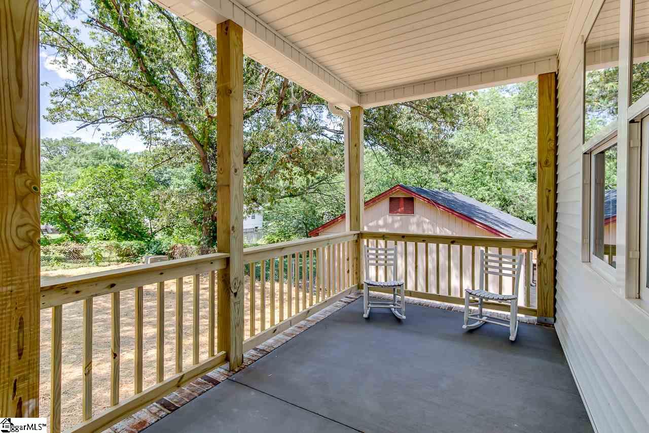 114 Bennington Road Greer, SC 29650 - Photo 17 of 18 Gallery Image 17