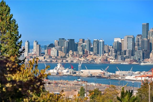 $834,000 | 5016 36th Avenue Southwest, Seattle, WA 98126