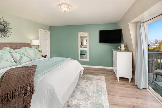 $834,000 | 5016 36th Avenue Southwest, Seattle, WA 98126