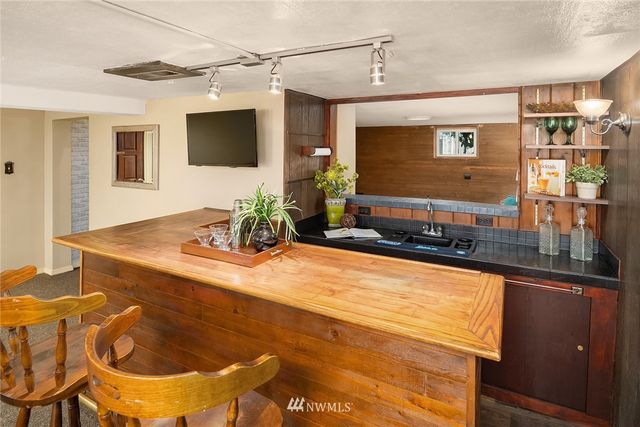 $834,000 | 5016 36th Avenue Southwest, Seattle, WA 98126