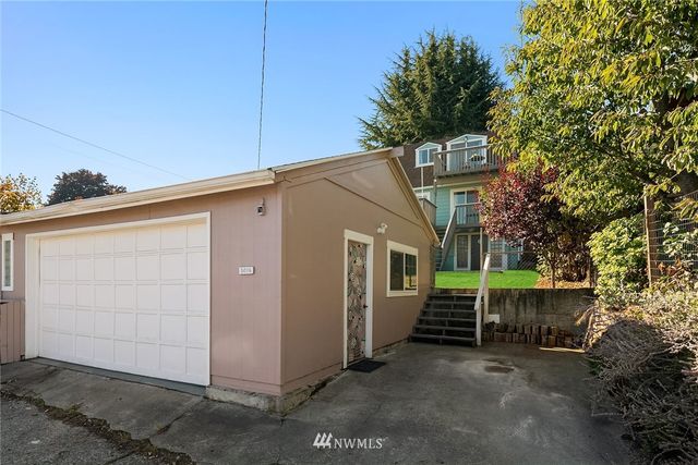 $834,000 | 5016 36th Avenue Southwest, Seattle, WA 98126