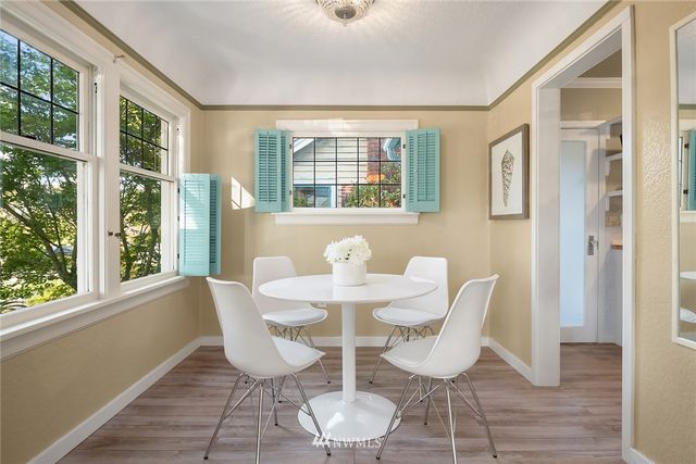 $834,000 | 5016 36th Avenue Southwest, Seattle, WA 98126