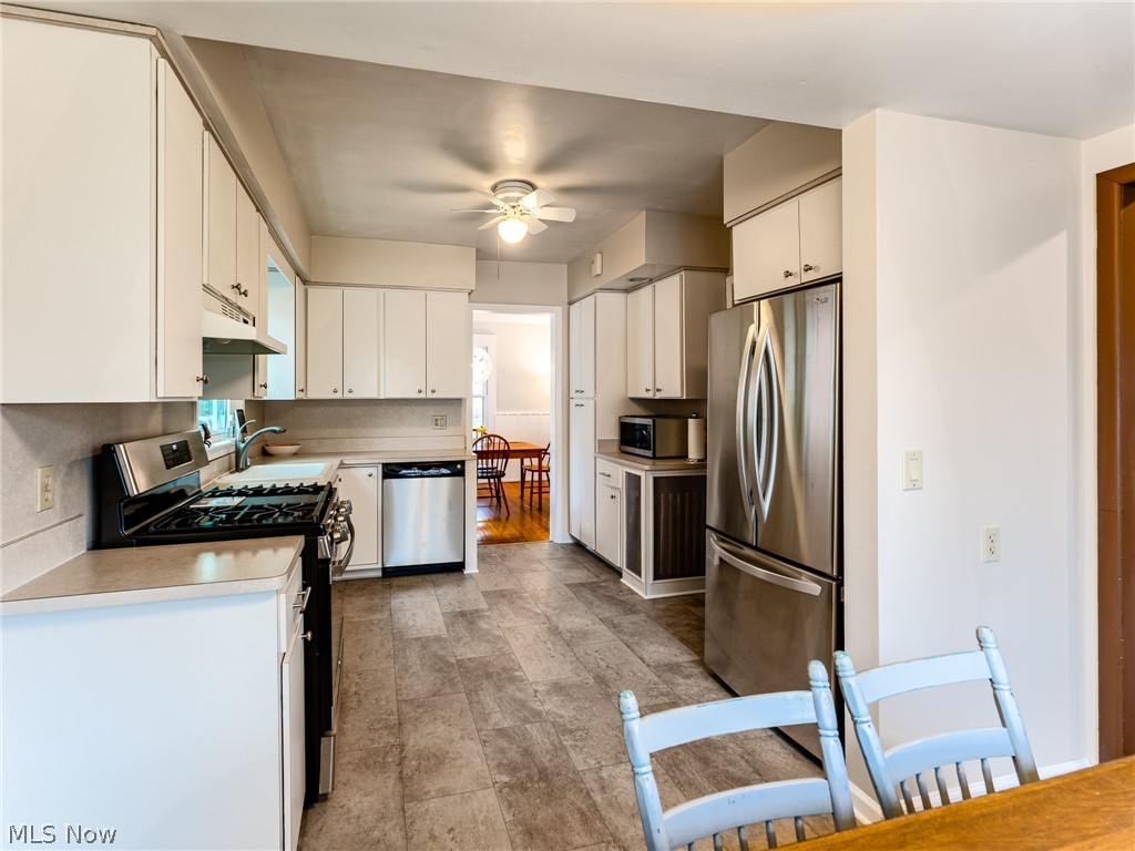 3031 East Overlook Road Cleveland, OH 44118 - Photo 10 of 27 Gallery Image 10