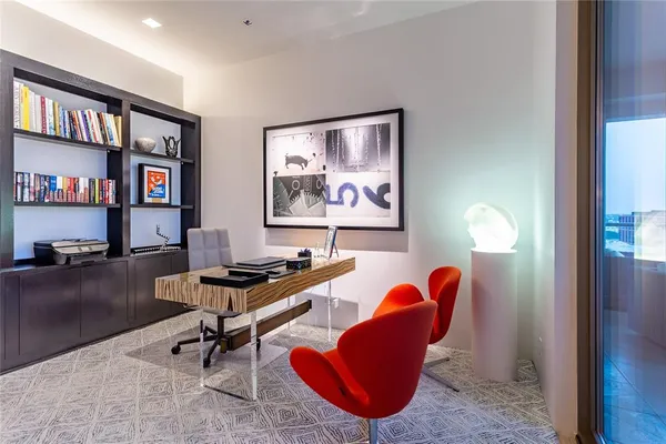 $5,500,000 | 2300 Wolf Street, Unit 18A, Dallas, TX 75201