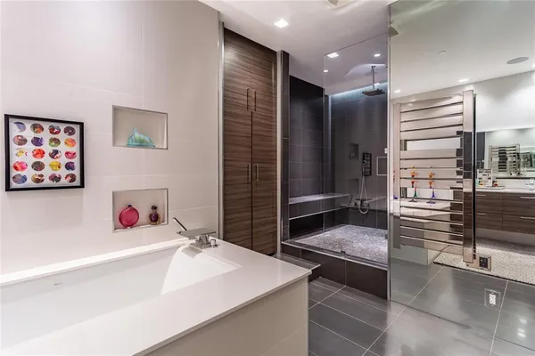 $5,500,000 | 2300 Wolf Street, Unit 18A, Dallas, TX 75201