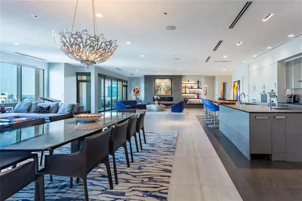 $5,500,000 | 2300 Wolf Street, Unit 18A, Dallas, TX 75201