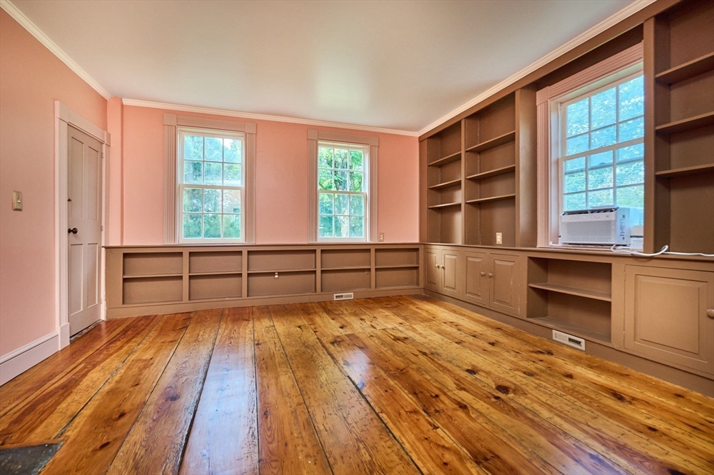 122 Bay Road Hadley, MA 01035 - Photo 13 of 42 Gallery Image 13