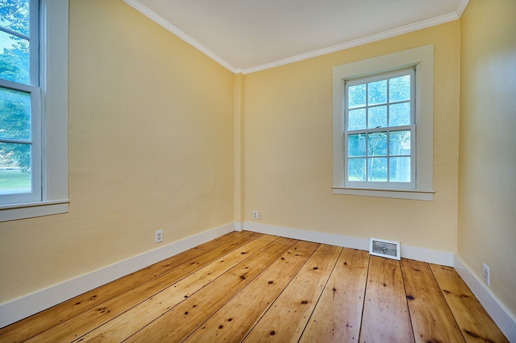 122 Bay Road Hadley, MA 01035 - Photo 15 of 42 Gallery Image 15