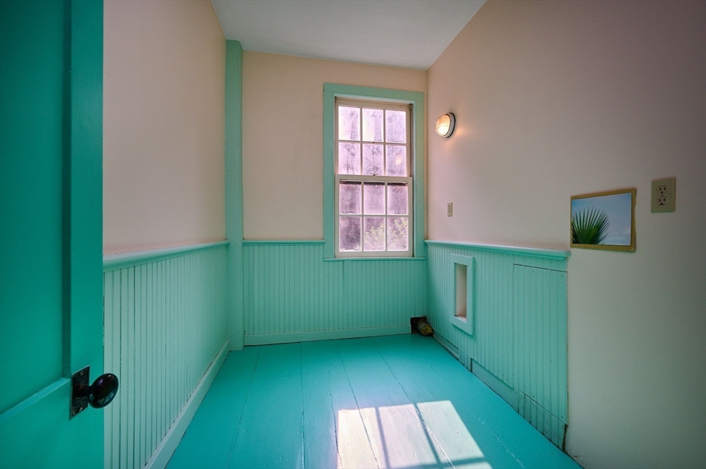 122 Bay Road Hadley, MA 01035 - Photo 20 of 42 Gallery Image 20