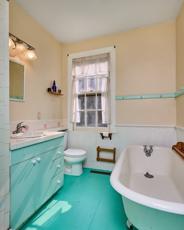 122 Bay Road Hadley, MA 01035 - Photo 21 of 42 Gallery Image 21