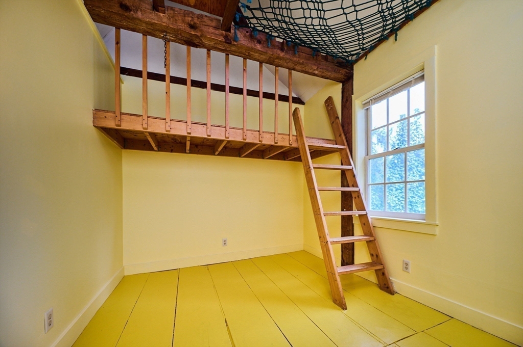 122 Bay Road Hadley, MA 01035 - Photo 23 of 42 Gallery Image 23
