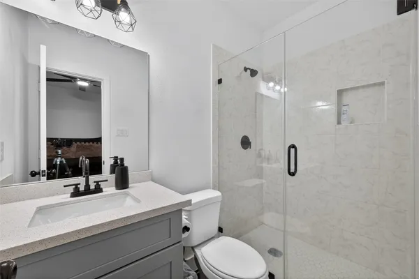 $2,000 | 4624 Maggie Street, Unit A, Houston, TX 77051