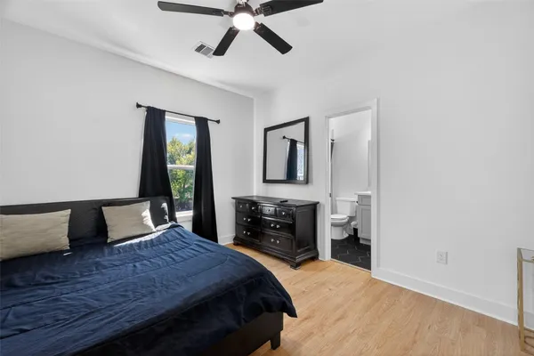 $2,000 | 4624 Maggie Street, Unit A, Houston, TX 77051