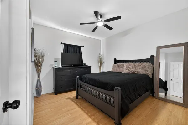 $2,000 | 4624 Maggie Street, Unit A, Houston, TX 77051