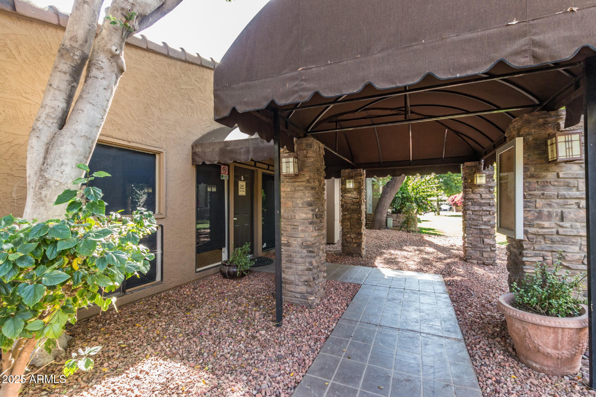 3825 East Camelback Road, Unit 251 Phoenix, AZ 85018 - Photo 28 of 40 Clubhouse
