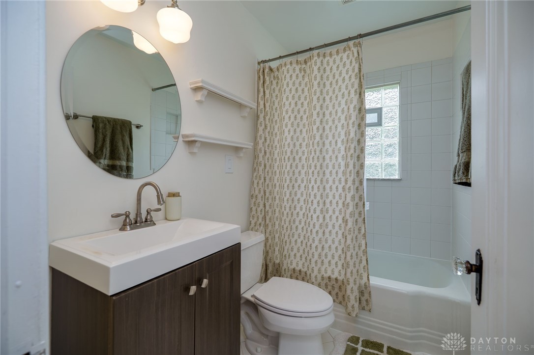 421 Shroyer Road Dayton, OH 45419 - Photo 15 of 31 Gallery Image 15