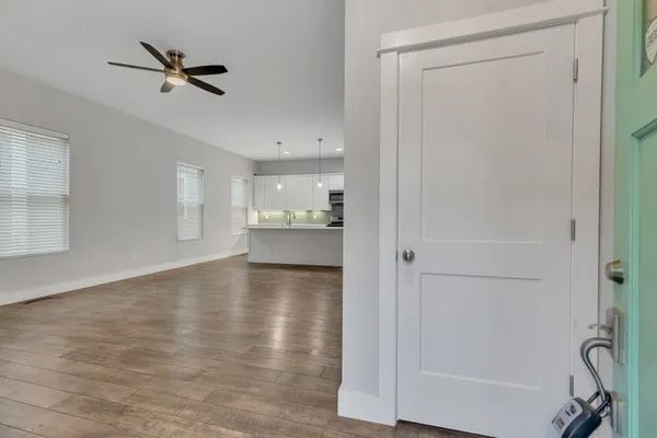 $2,950 | 2402 Hyde Street, Nashville, TN 37208