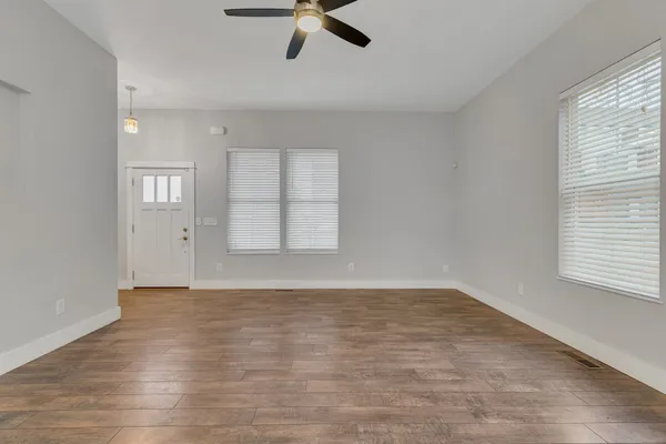 $2,950 | 2402 Hyde Street, Nashville, TN 37208