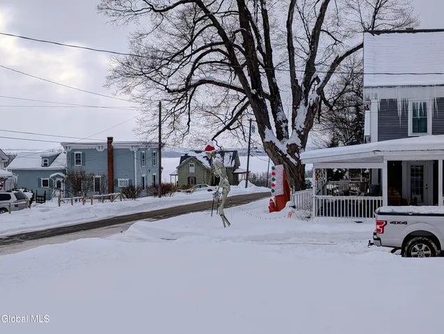 $209,900 | 10 Prospect Avenue, Port Henry, NY 12974