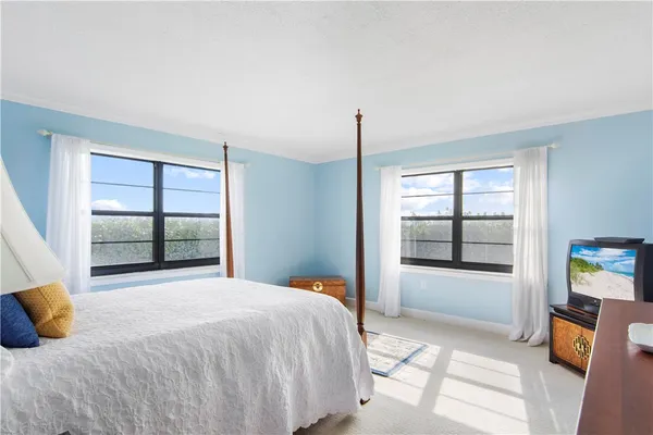 $5,500 | 5300 Florida A1A, Unit 214, Vero Beach, FL 32963